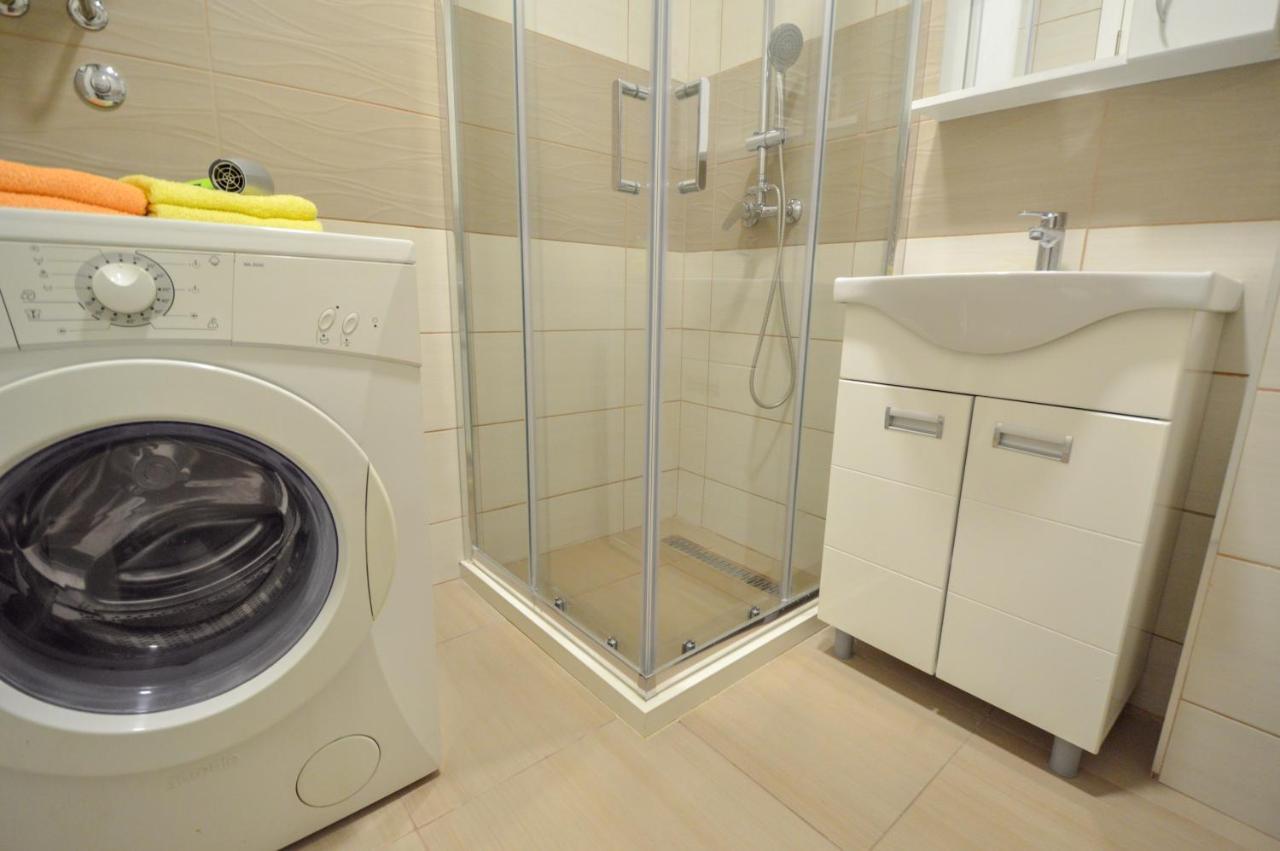 Shine24 - Spacious&bright apartment - NEW Novi Sad Exterior foto